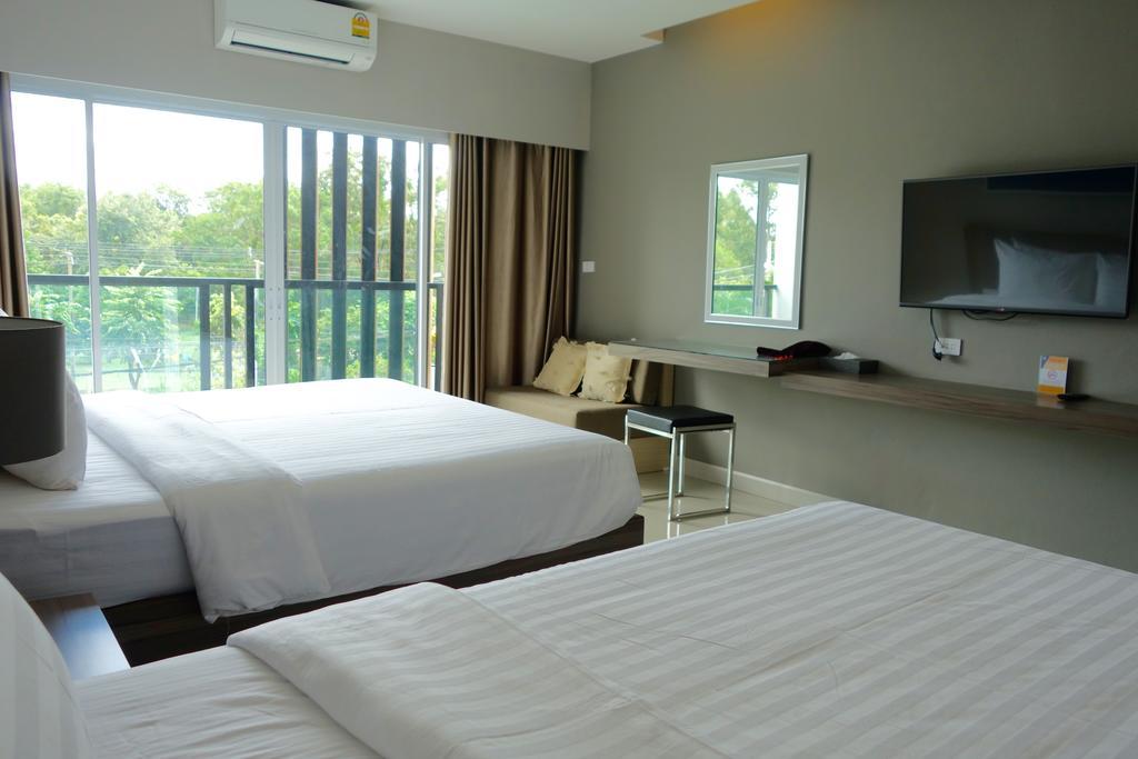V Hotel Ubon Ratchathani Exteriör bild