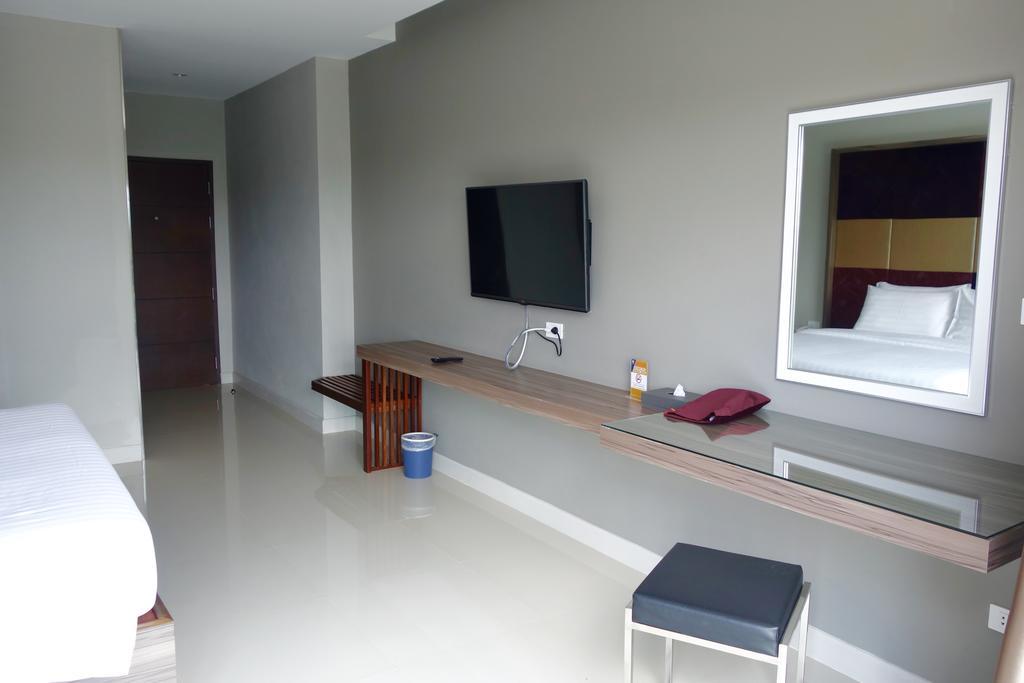 V Hotel Ubon Ratchathani Rum bild