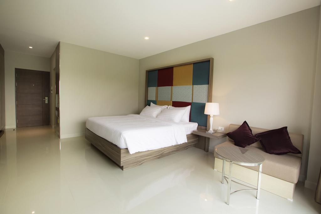 V Hotel Ubon Ratchathani Rum bild