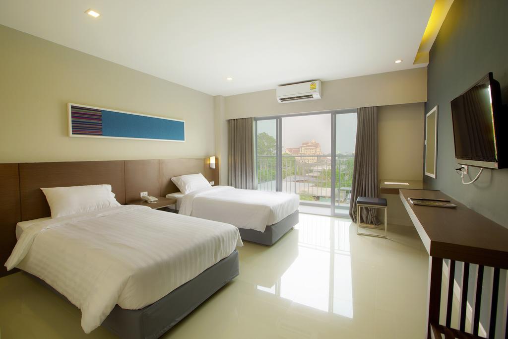 V Hotel Ubon Ratchathani Rum bild